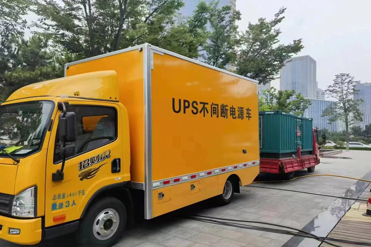 罗山发电机租赁施工现场